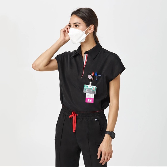 Mediclo Polo Scrub Top Capri: Collared Scrub Top - Picture 3 of 7